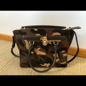 Michael Kors Hamilton Camo bag